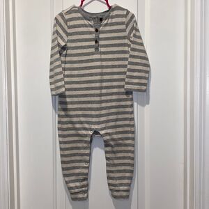 GYMBOREE jumpsuit size 18-24 months